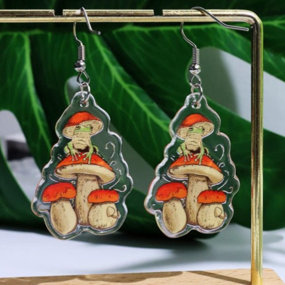 ⭐️❤️ FREE Mushroom Frog Toad Hipster Art Artsy Plant Drop Modern Farm Earrings - Picture 3 of 4